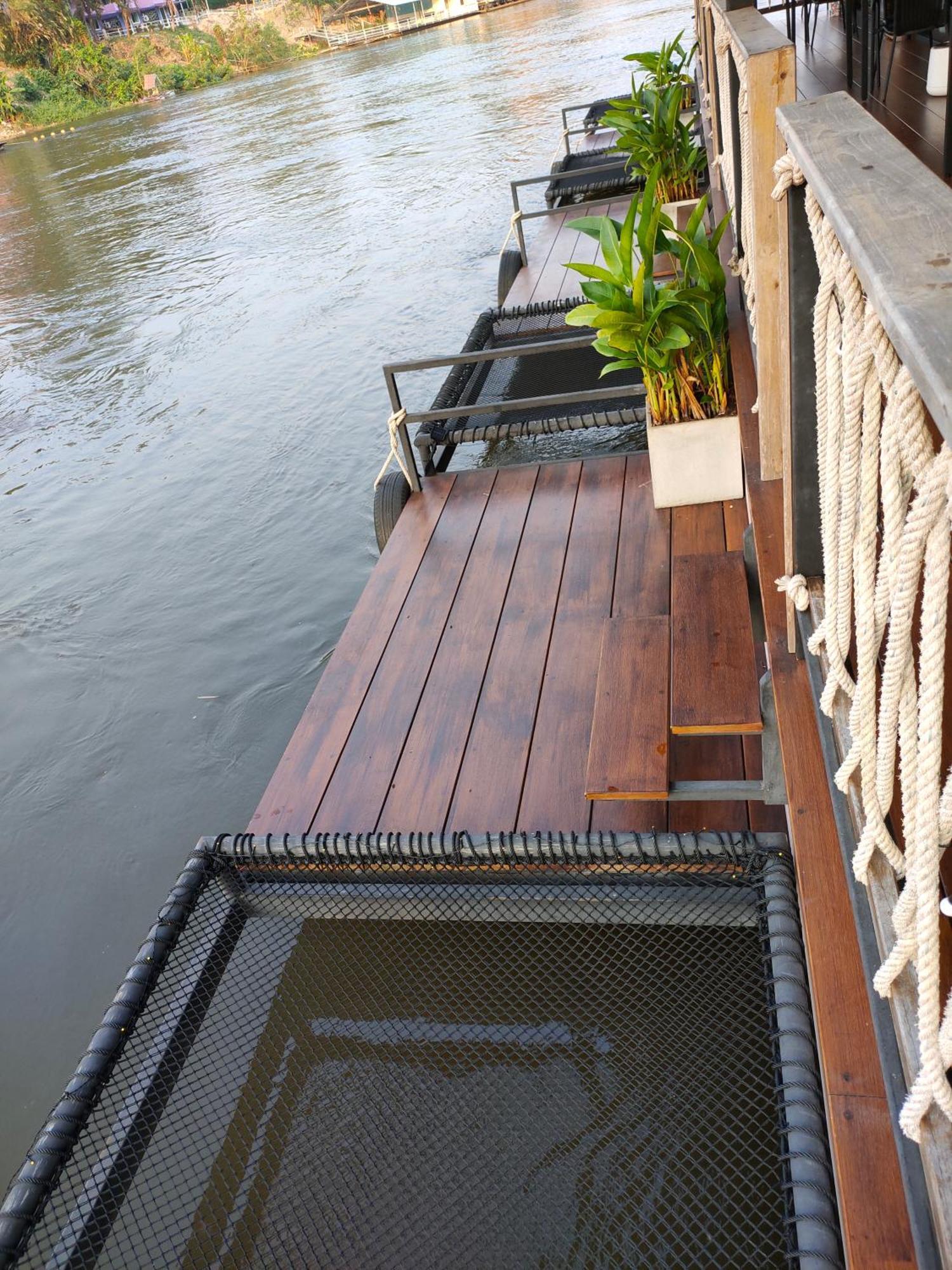 Hotel Rimwang The River Life *